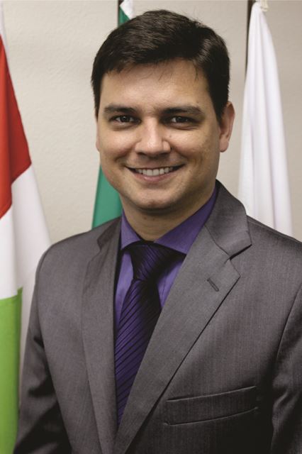 Presidente do SESCON-GF, Fernando Baldissera